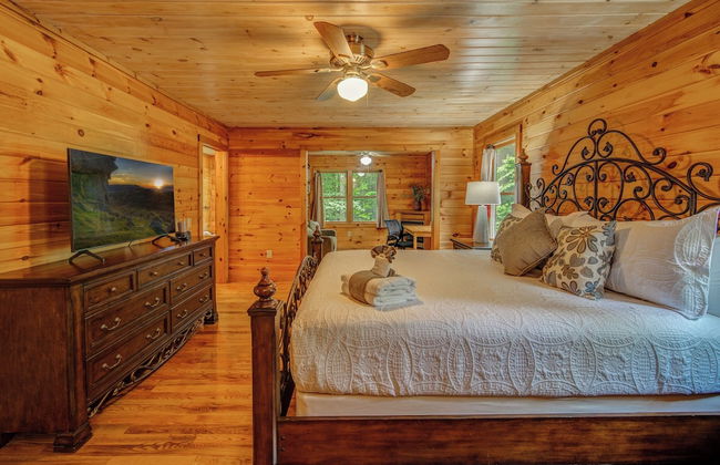 Bear Track Falls Retreat Mtn. Getaway! - Foto 4