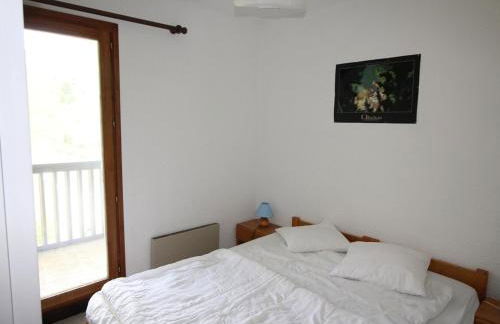 Auris en Oisans - Appartement 3 pièces cabine - 6 couchages au pied des pistes - FR-1-297-77 - Foto 4