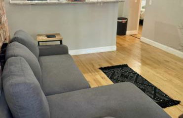 Jungle House Columbus Downtown Free Parking Sleeps 8 - Near Convention Center & Nationwide Arena - 2BR Short North Luxury Home - Over 5,800 Five Star Stays - Foto 6