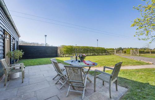 3 Bed in Staplecross oc-rh1162 - Photo 13