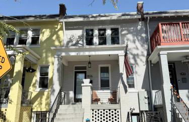 Stadium Armory Stay - 3 Bedroom - Foto 28