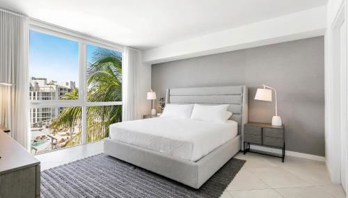 Tiffany Hazel - Rooftop Pool, Gym, & Walk to Beach - Foto 3