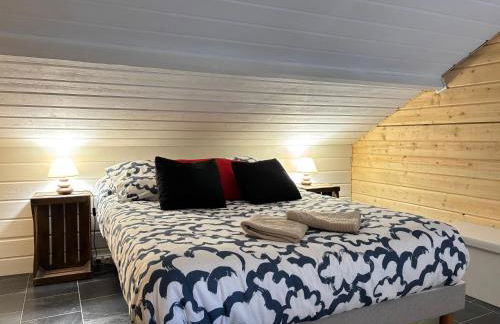 Hortansia apt rénové bien équipé avec terrasse aménagée jardin, parking privé, proche de la mer, près de Port en Bessin et Omaha Beach - Foto 6