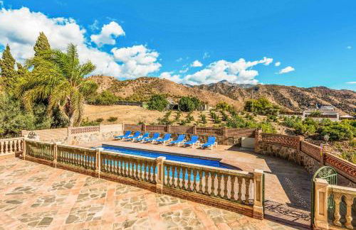 Villa Maria Isabel - Photo 10