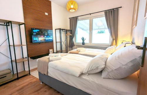 BesTime - 5 Schlafzimmer, Wohnzimmer, Küche, Waschtrockner, Terrasse, Smart-TVs, Netflix, Tischfußball - Foto 46