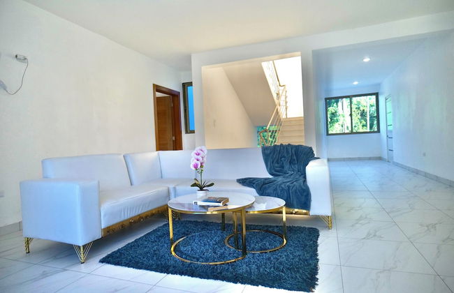 Villa Pravda Guerra 4BR 6BDS 12PAX - Foto 16