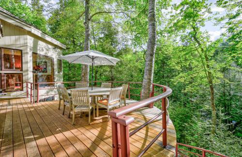 Steps to the Ellis River - Luxe, Hot Tub, Game Room - Foto 8