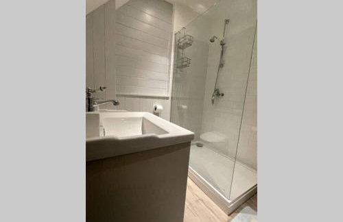 Cotswolds Cottage Ilmington with Wood Burning Stove & BBQ - pet friendly - Foto 14