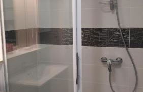 studio idéal couple 2 enfants, bien situé, calme - Foto 16