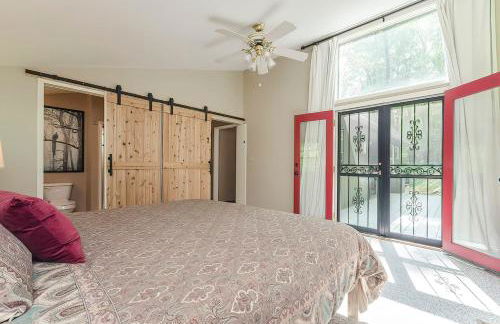 Secluded Oasis w Hot Tub, Screened-in Porch, WiFi! - Foto 2