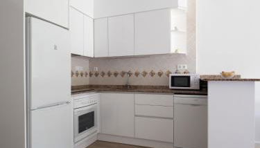 HOUSE IN PRIVATE URBANIZATION - Photo 5