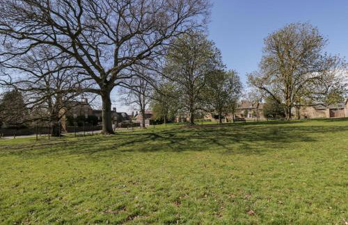 The Tap Room - Photo 31