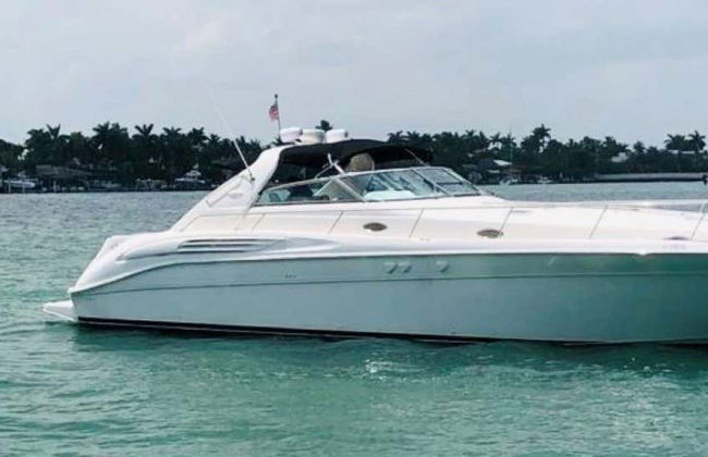 Fort Lauderdale Private Yatch Rental with Skipper - Photo 1