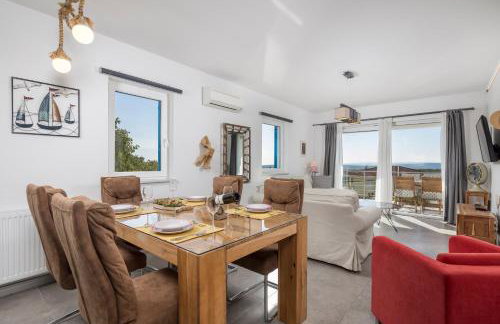 Apartments Villa Padrone with pool - perfect for families! - Photo 54