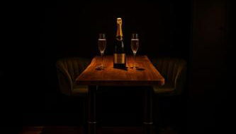 Jungle Room Strasbourg - Évasion Tropicale - Sauna Jacuzzi Balnéo - Foto 3