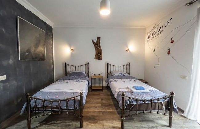 Korte Hotel Sleeps 14 With Courtyard - Foto 8