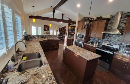 Newly Renovated Private Ranch Get-A-Way - Photo 29