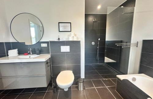 Wohnträume Große DHH aus 2024 - 160 m2- bis 7 Personen - 2 Bäder - sehr ruhig - nahe Zentrum - Foto 7