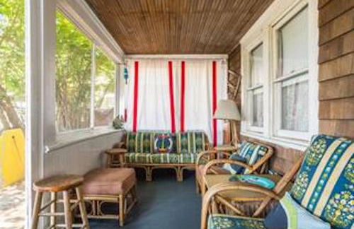 Chill Fire Island Beachfront Cottage with Amazing Bay and Sunset Views, Perfect Location in Fair Harbor - Foto 18