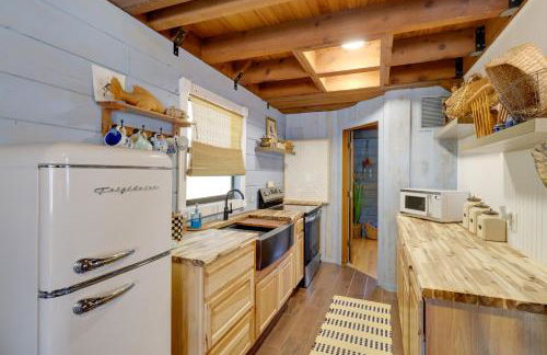 Fish On-Site Okeechobee Cabin with Pool Access - Foto 9