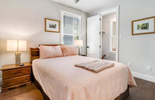 Downtown home with WiFi, central AC, furnished rooftop deck, and full kitchen - Foto 15