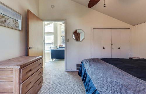 Panoramic Views! Home with Boat Slip on Clear Lake - Foto 16