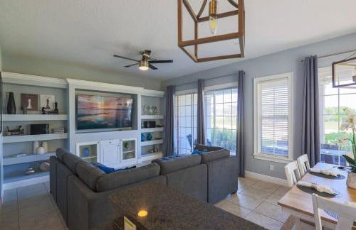 Luxurious Pool Home Overlooking Golf Course - Foto 7