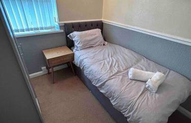 Lovely house & driveway parking - Foto 6