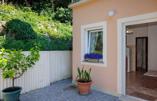 Beachfront Cozy Krk Apartment With Balcony - Foto 8