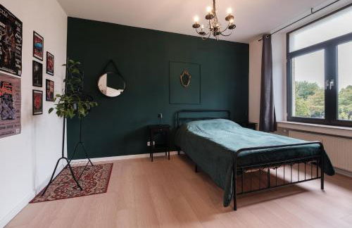 Rock City Apartments Room 555 - Photo 10