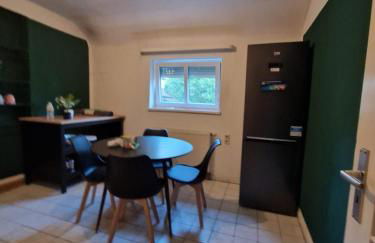 Schöne Wohnung mit 6 Einzelbetten, geeignet für Monteure - Foto 2