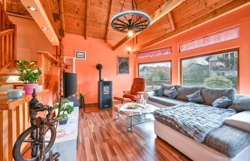 Amazing Home In Pustodol With Sauna - Photo 5