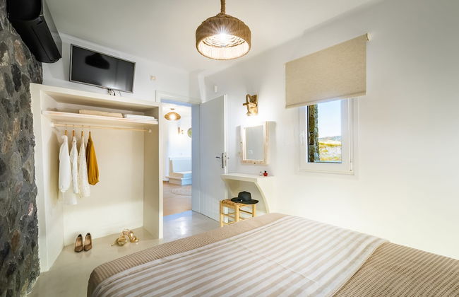 Klimata House - Private Hot Tub Pool & BBQ Villa - Photo 23