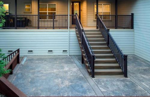 New Luxury 5BR Cabin in Pine Mountain Lake! 1 Minute to Beach! Massage Chair! Close to Yosemite! Perfect for Retreats and Escapes All Seasons! - Foto 65