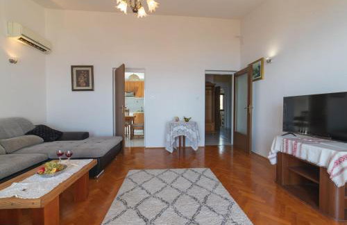 Apartments Sunrise Duilovo -Superior Three Bedroom Apartment with Sea View Terrace - Foto 10