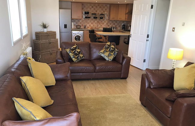 3-bed Apartment - Sleeps 6 - Parking, Wifi, Pets - Foto 1