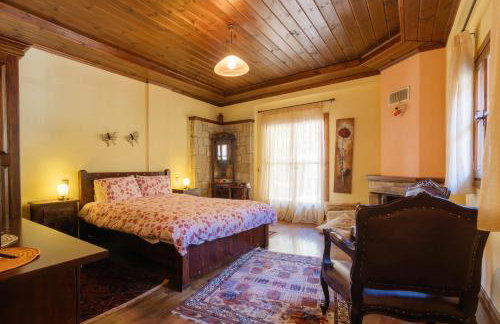 Τα Πέτρινα της Ελάτης - Petrina Elatis - Foto 8