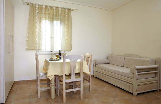 Hotel Mediterranean - Photo 31