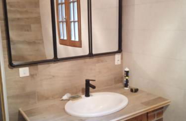 Gite meublé avec étang en lisière de forêt. - Photo 30