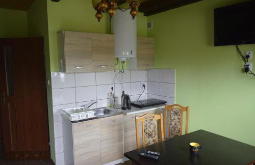 Mały Biały Domek Jeżyczki - Foto 24