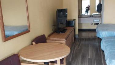 Gated 2 Double Beds Hotel Room 218 - Foto 5