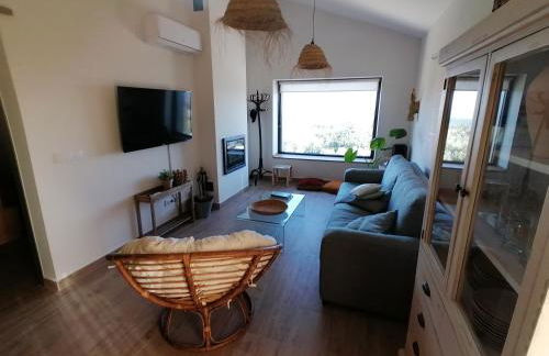 La Casa de Abajo - Photo 2