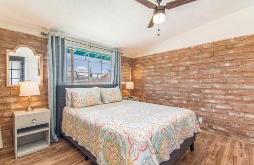 Full Triplex in Central Tucson EV charging - Foto 60