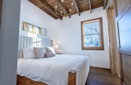 Historic Homestead with Pond and Teton Range Views - Foto 8