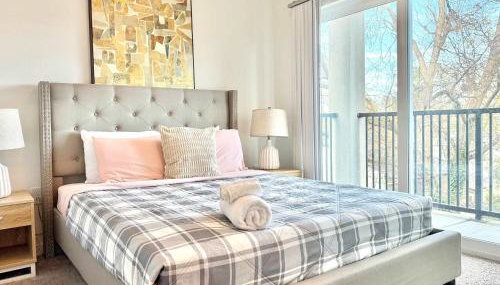 Luxury 1B1B with Balcony Downtown 542Blvd208 - Foto 3