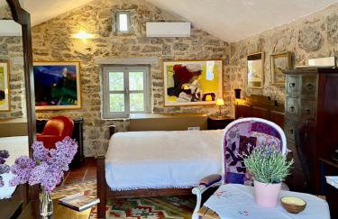 Lovrini Dvori - Photo 1