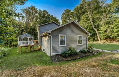 Stylish and Modern Large Bedroom - Foto 18