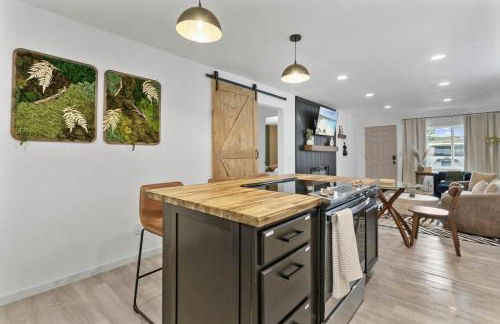 Modern Cozy Cottage Near Redwoods & Pristine Beaches - Foto 16