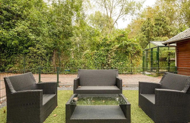 Charming Holiday Home in Poortugaal With Garden - Foto 30