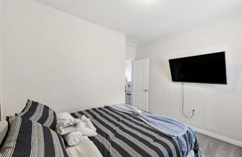 Cozy Adventure Filled Escape Free parking apts - Foto 25